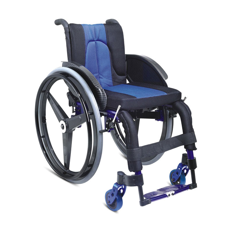 There are too many kinds of wheelchairs. Which one is most suitable for the elderly at home?