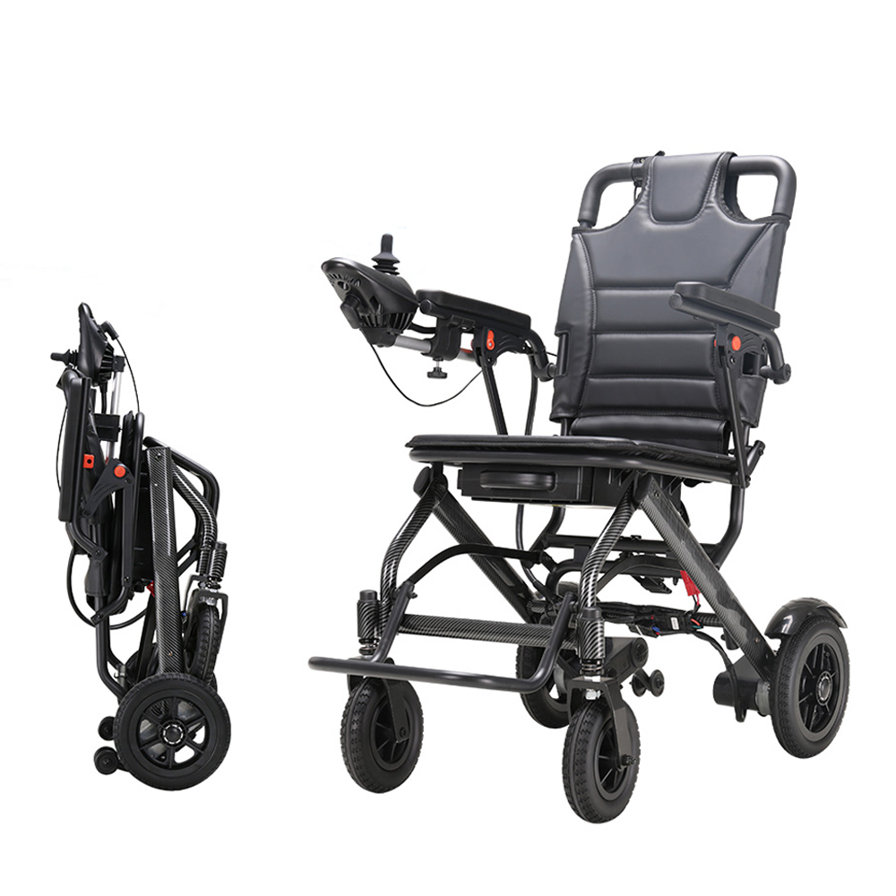 Does the electric wheelchair have its own horn or beep?