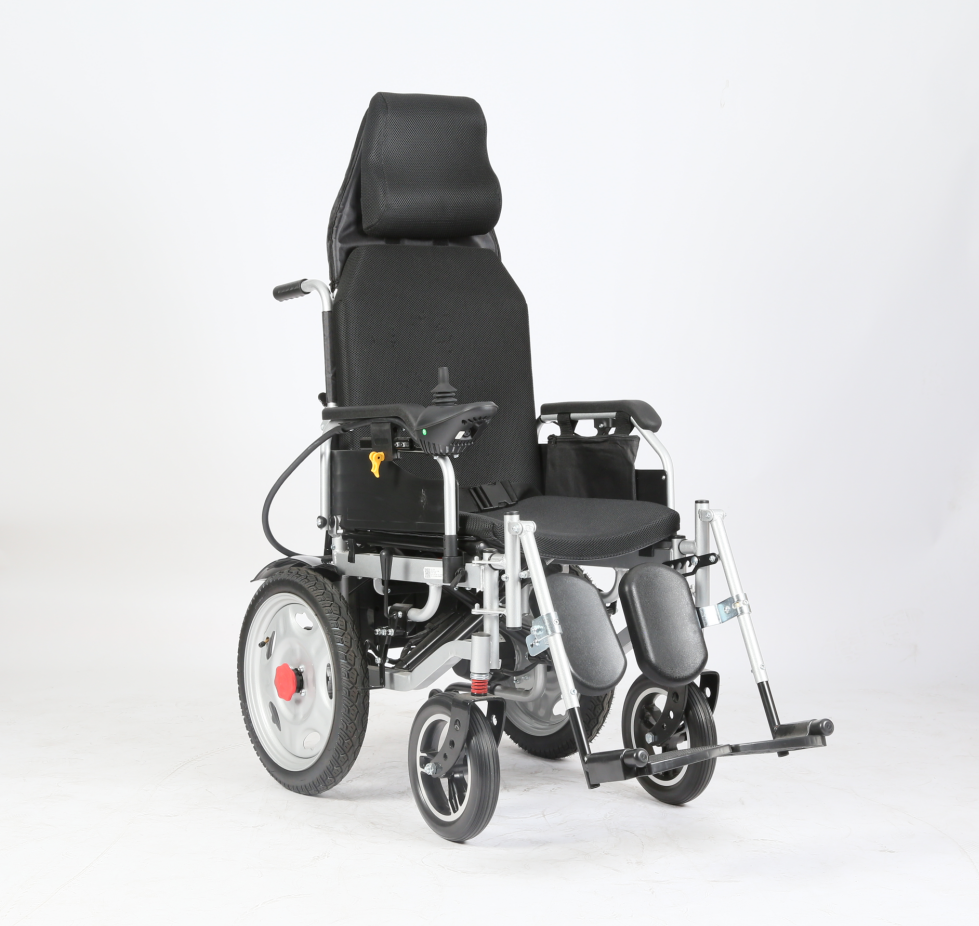 What wheelchair accessories are most important and what do they offer?③Lights