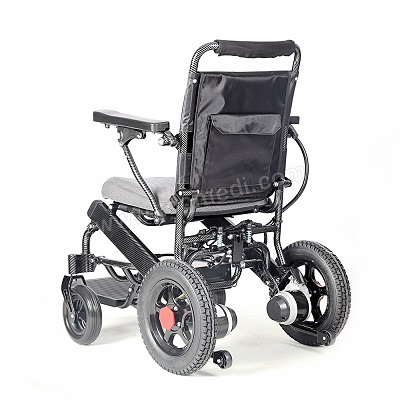 Exploring the Pros and Cons of Aluminum Alloy, Carbon Fiber, and Steel Wheelchairs