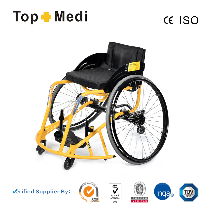 What are the safety factors to consider when using a wheelchair?